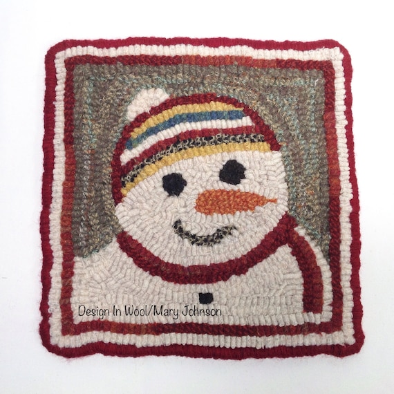 Rug Hooking PATTERN, 8" x 8", Snowman Mat 2, P136, DIY Primitive Rug Hooking, Winter Table Mat or Trivet