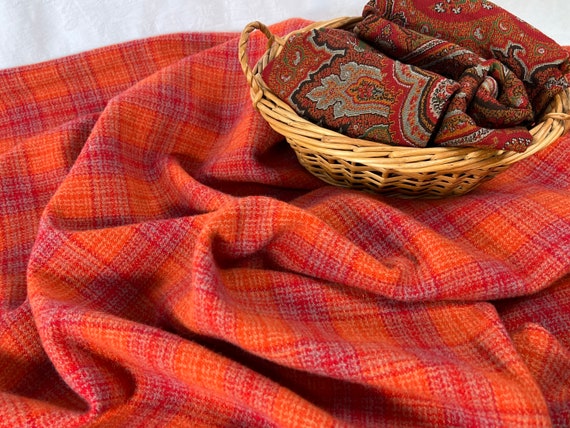 Zinnia, a mill dyed wool fabric for Rug Hooking and Appliqué, W451, red and orange plaid wool fabric