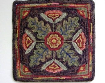 Rug Hooking PATTERN, Floral Motif , 16" x 16",  P139, Primitive Flower Design, DIY Folk Art Floral Rug Pattern