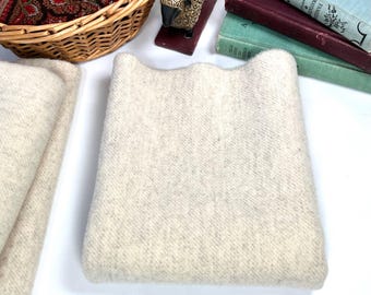 Olde Glory White, a mill dyed wool fabric for Rug Hooking Appliqué, W735, Natural wool woven with lightest gray, winter white, off white