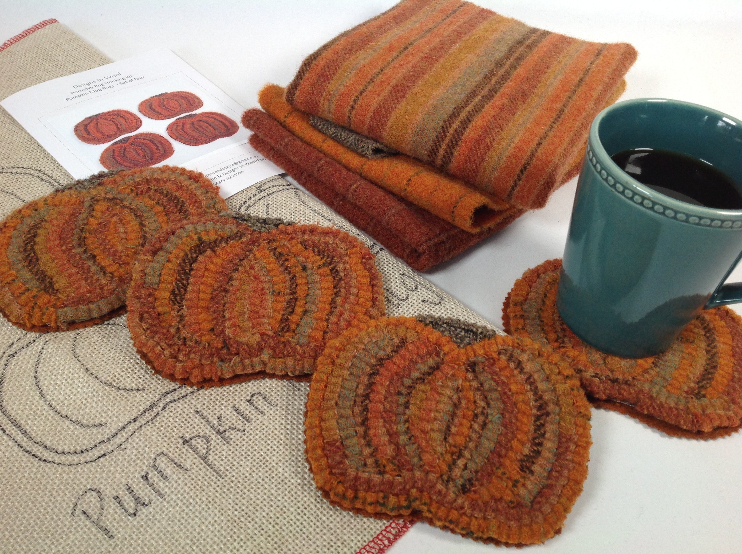 Rug Hooking Kit, Pumpkin Mug Rugs, K119, Folk Art Pumpkins, DIY Pumpkin