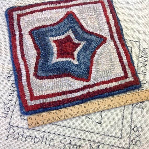 Rug Hooking PATTERN, Patriotic Star Mat, 8" x 8", P124, DIY project, 4th of July, Red, White and Blue, Table Mat, Coffee Trivet