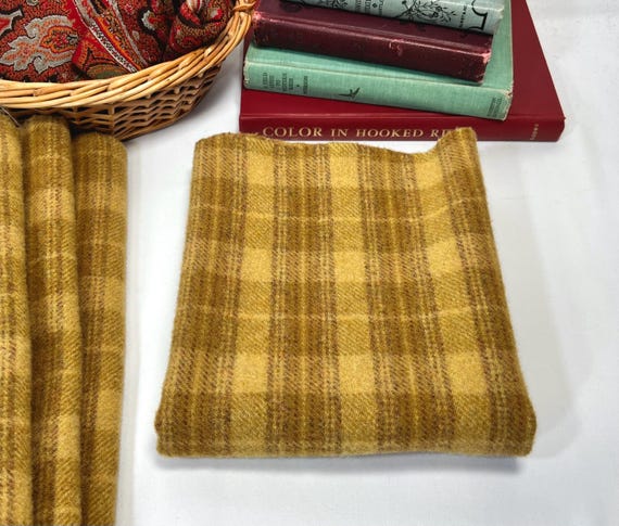 Goldenrod, a mill dyed wool fabric for Rug Hooking and Applique, W720,  Fat Quarter or Fat Eighth, harvest gold, mustard gold, large plaid