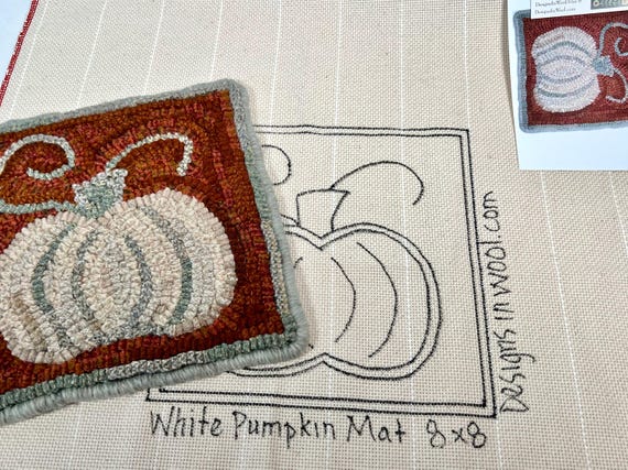 White Pumpkin Mat, 8" x 8", Rug Hooking PATTERN, P148, DIY Primitive Pumpkin, Fall Rug Hooking pattern