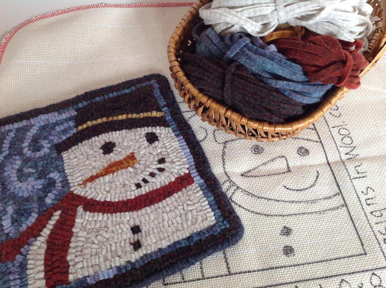 Rug Hooking KIT, Snowman Mat, 8 x 8, K109, DIY Primitive Rug Mat, Rug Holiday Trivet Mat, Winter Rug Hooking Project image 1