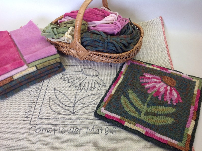 Rug Hooking KIT, Coneflower Mat, 8 x 8, K126, DIY Primitive Rug Hooking Mat, Folk Art Flower Tea Trivet image 4