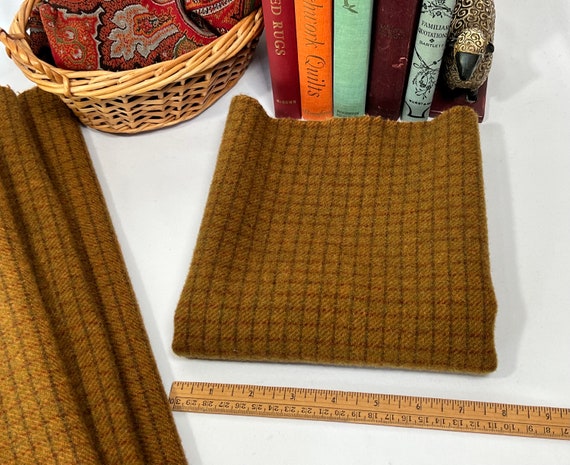 Gold Rush, a mill dyed wool fabric for Rug Hooking and Applique, W667, Deep Gold Windowpane, Coppery Gold, Dark Gold