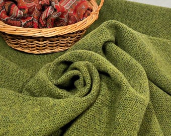 Green Zinger, a mill dyed wool fabric for Rug Hooking and Appliqué, W755, lively green seeded texture wool