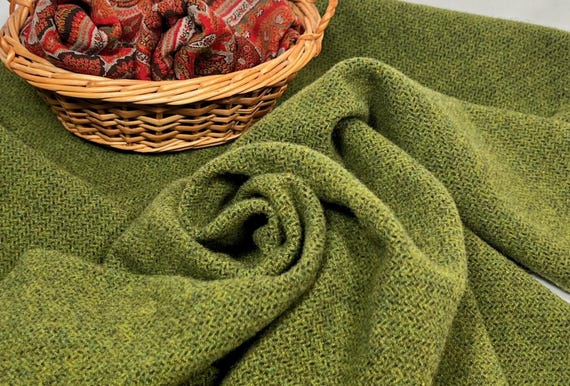 Green Zinger, a mill dyed wool fabric for Rug Hooking and Appliqué, W755, lively green seeded texture wool