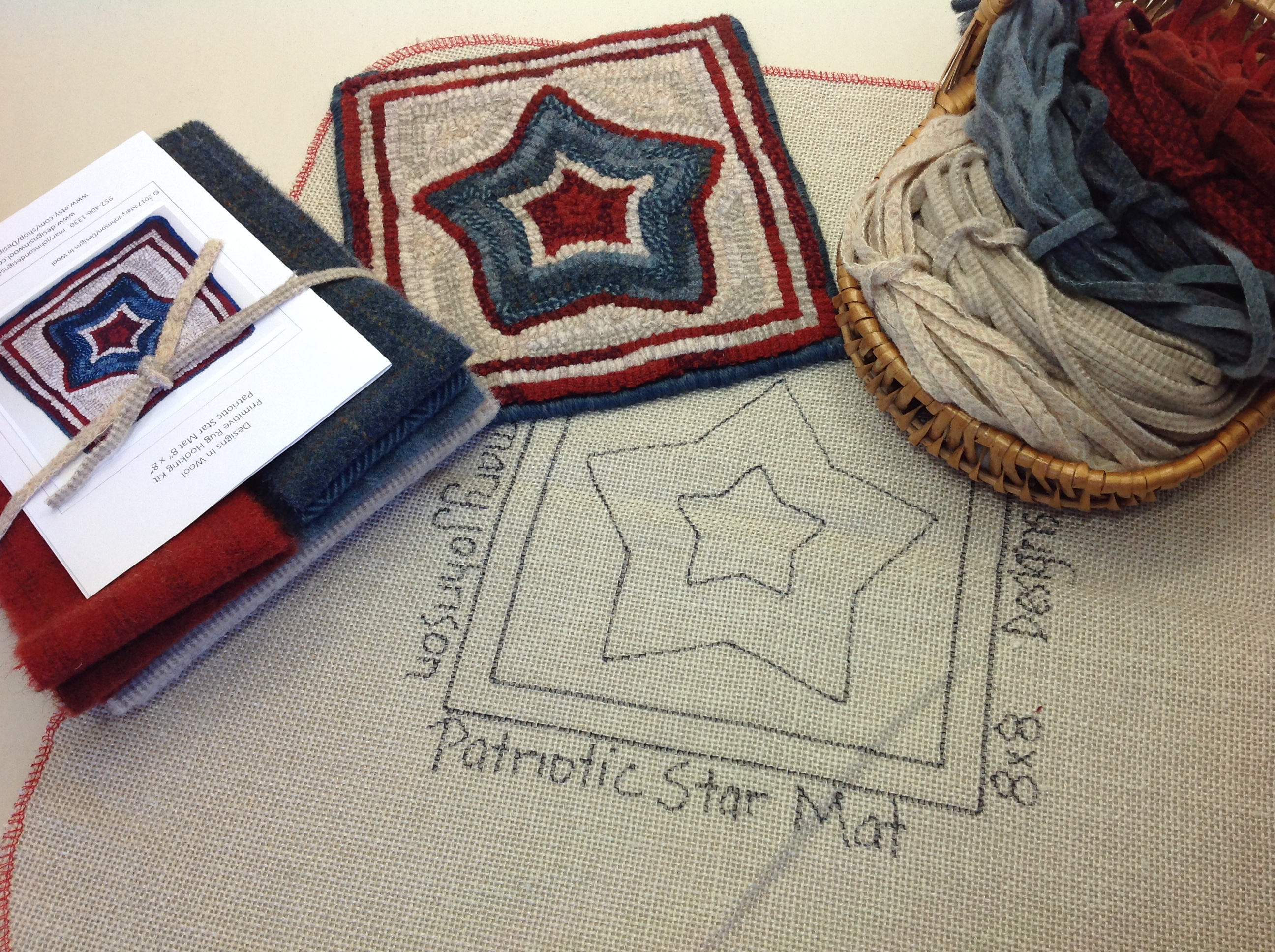 Rug Hooking KIT, Patriotic Star Mat, 8 x 8, K112, Wide Cut Rug Hooking