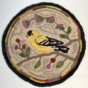 Rug Hooking PATTERN, Goldfinch Chair Pad or Table Mat, 14" Round, P135, DIY Primitive rug design, Folk Art Goldfinch