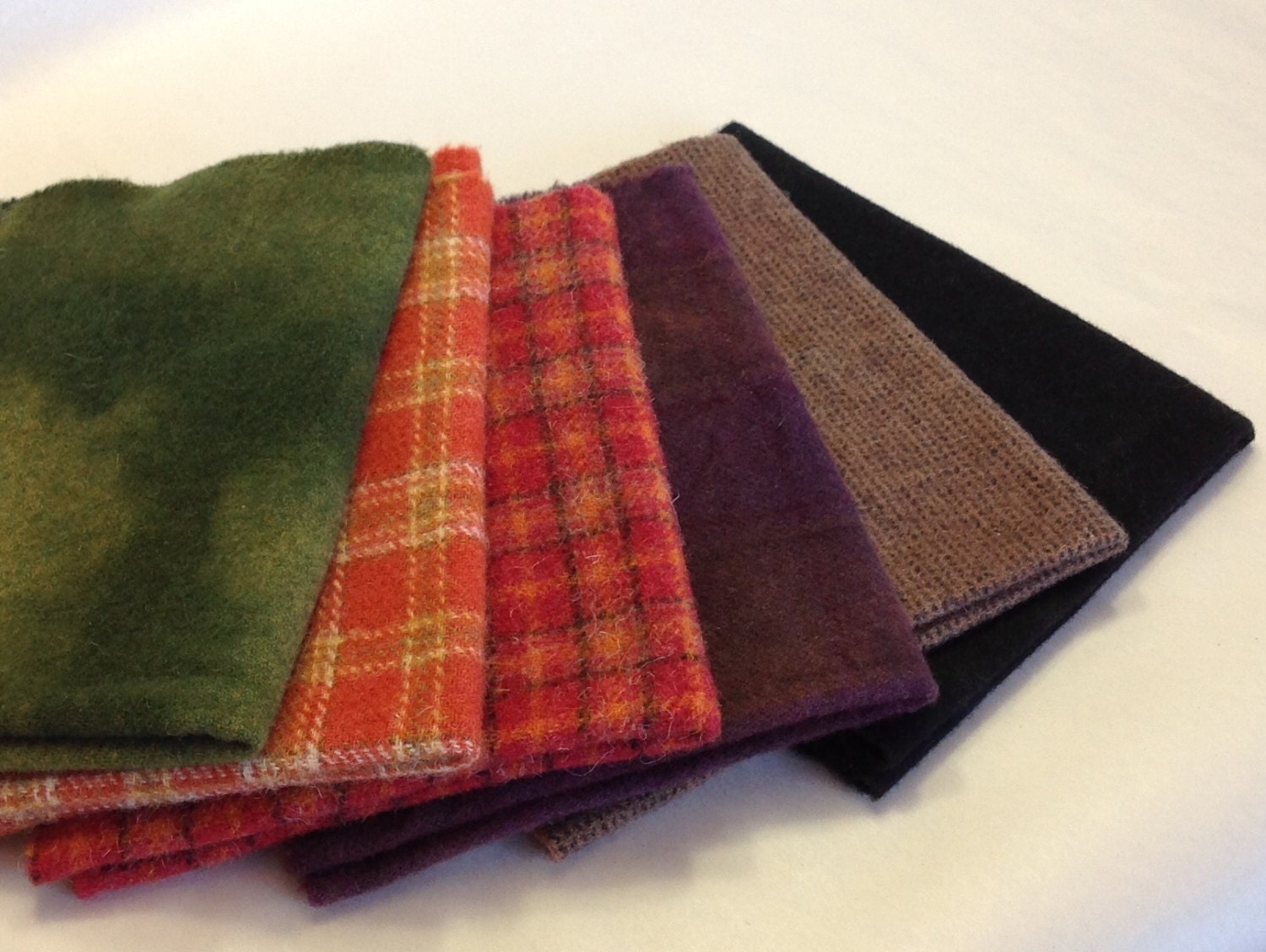 Autumn Medley, Wool Bundle for Rug Hooking and Applique, 6) Fat Eighths ...