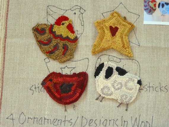 Rug Hooking PATTERN,  4 Christmas Ornaments, Chicken, Star, Bird, Sheep, P156, DIY primitive rug hooking