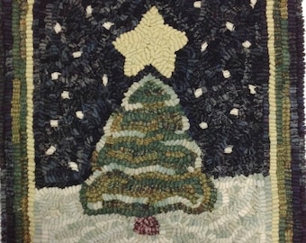 Rug Hooking PATTERN, Starlight Pine, 12" x 14", P224, Folk Art Tree in Winter Design, DIY Primitive Rug Hooking