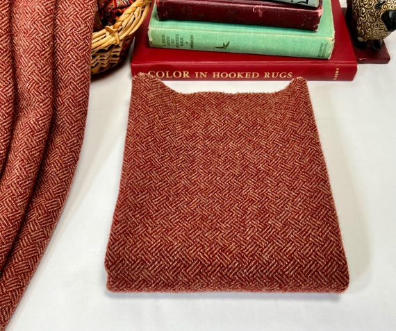 Red Basket, a mill dyed wool fabric for Rug Hooking and Appliqué,  W718, a red and tan basket weave wool
