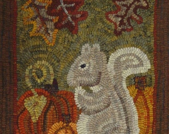Rug Hooking PATTERN, Silvia Squirrel, 14" x 18", P164, Woodland squirrel, DIY Autumn Rug Design