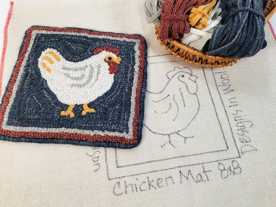 Rug Hooking KIT, "Chicken Mat", 8" x 8", DIY rug hooking kit, Folk Art chicken kit, K101