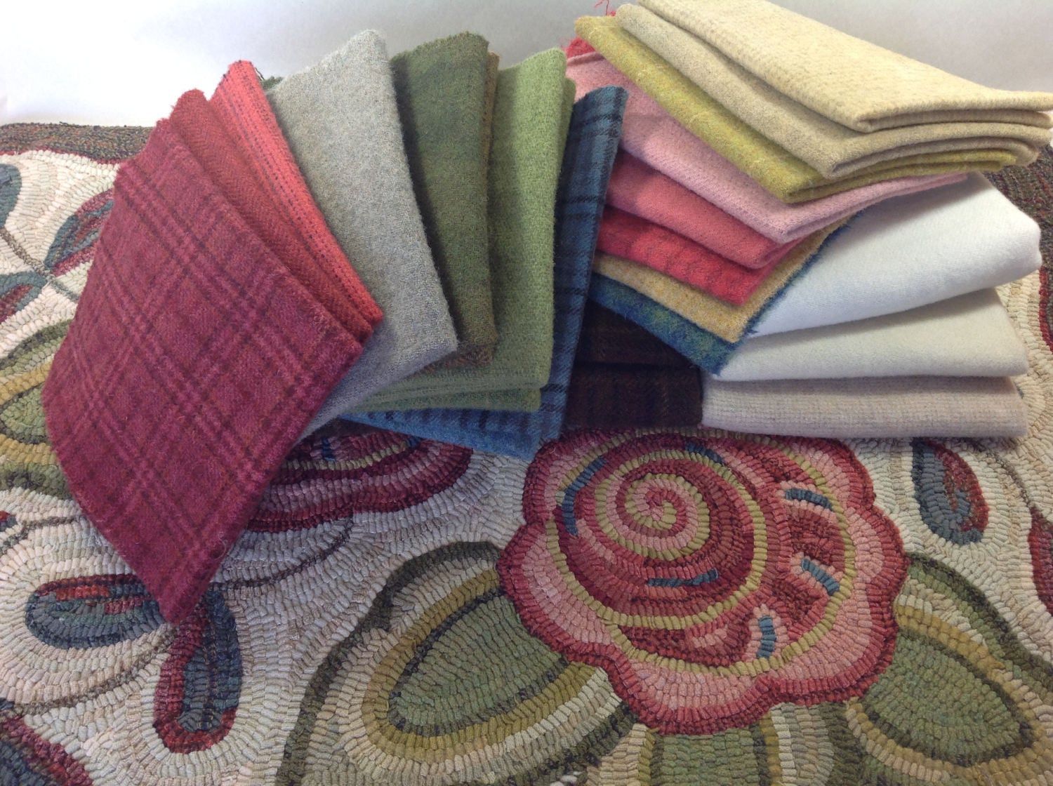 Rug Hooking WOOL PACK for Primitive Floral #1, WP212