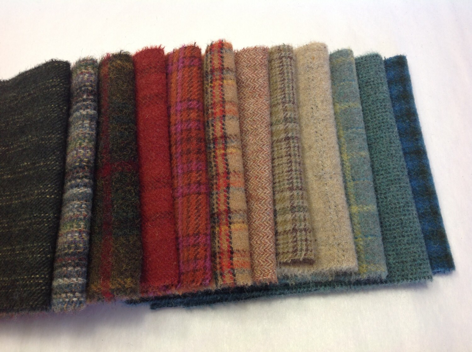 Sunset to Dawn, Wool Fabric for Rug Hooking and Applique, 12) pieces