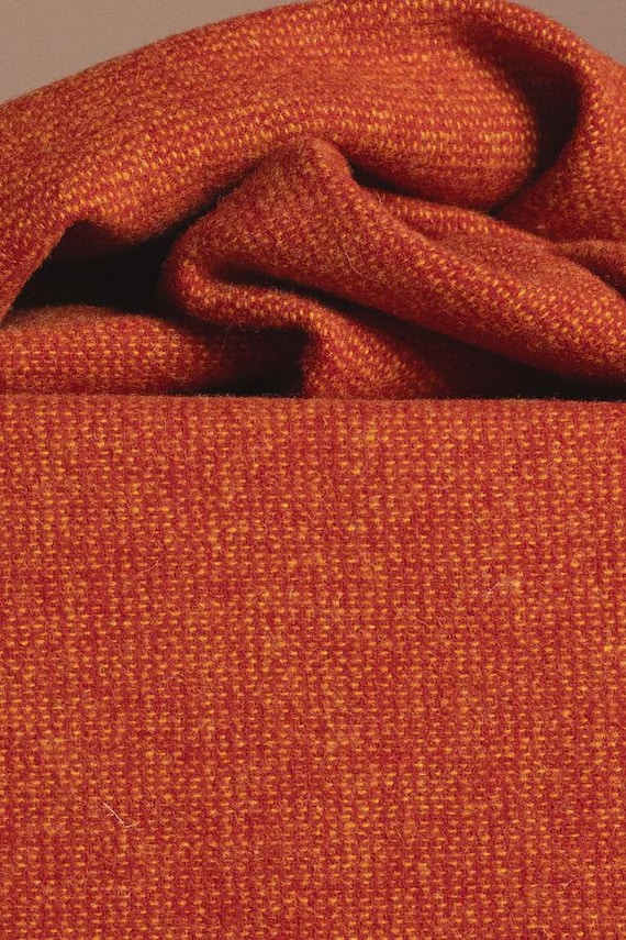 Tomato Seeds, a mill dyed wool fabric for Rug Hooking and Appliqué, W774, red orange ticking wool
