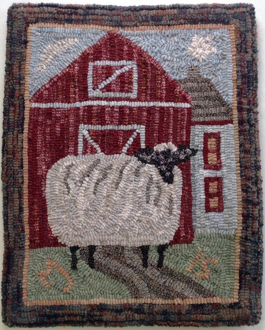Rug Hooking PATTERN, Annabelle the Wandering Sheep, 14 X 18, P107, DIY  Primitive Folk Art Sheep Design -  Canada