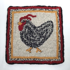 Rug Hooking PATTERN, Chicken Mat #3, 8&quot; x 8&quot;, P212, DIY primitive hooked rug design,  Folk Art Chicken Design