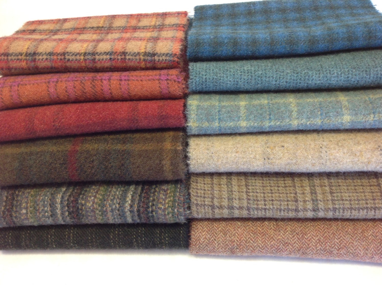 Sunset to Dawn, Wool Fabric for Rug Hooking and Applique, 12) pieces