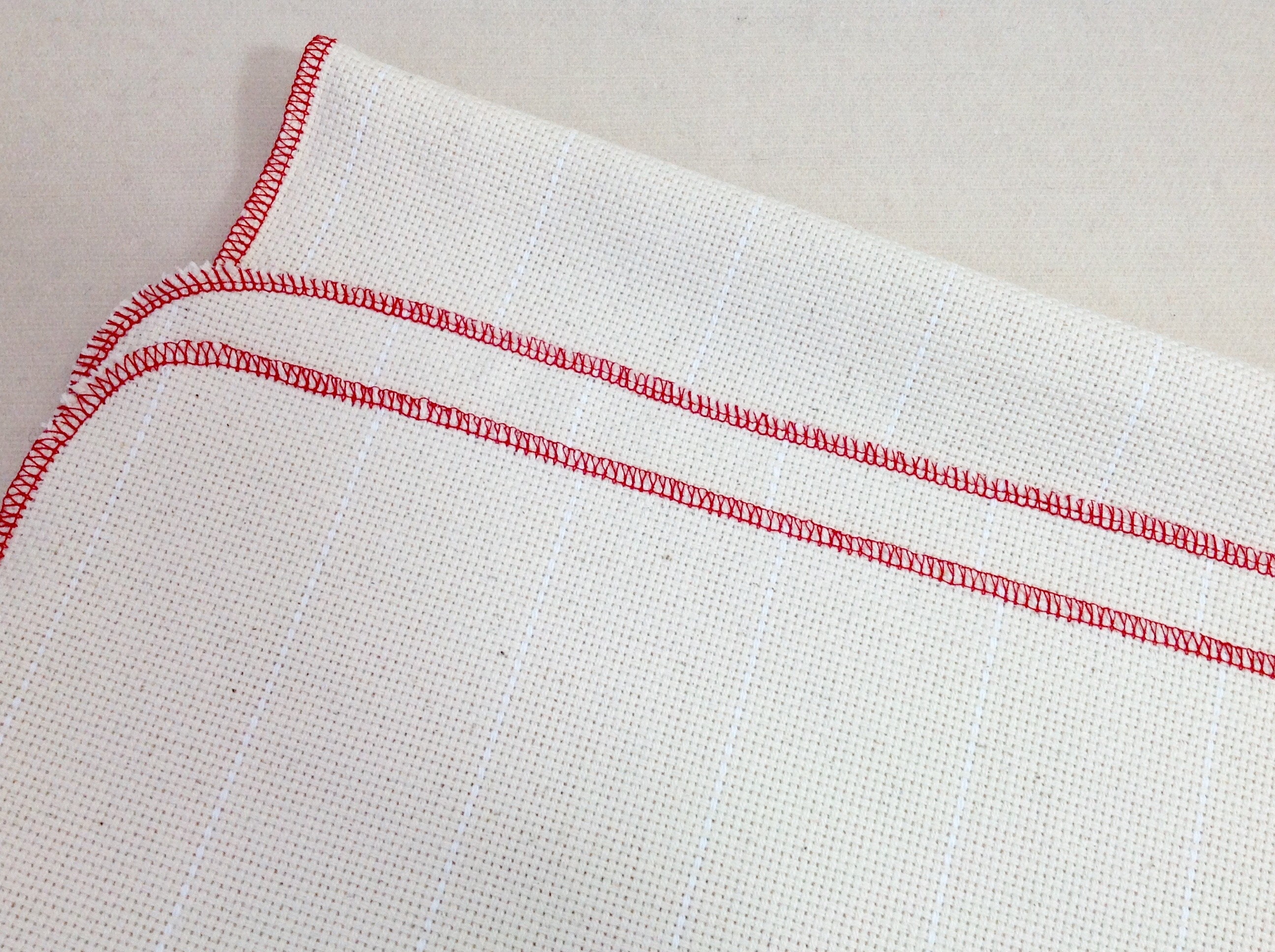 Half Yard Monks Cloth for Rug Hooking with Serged Edges, 29 x 36