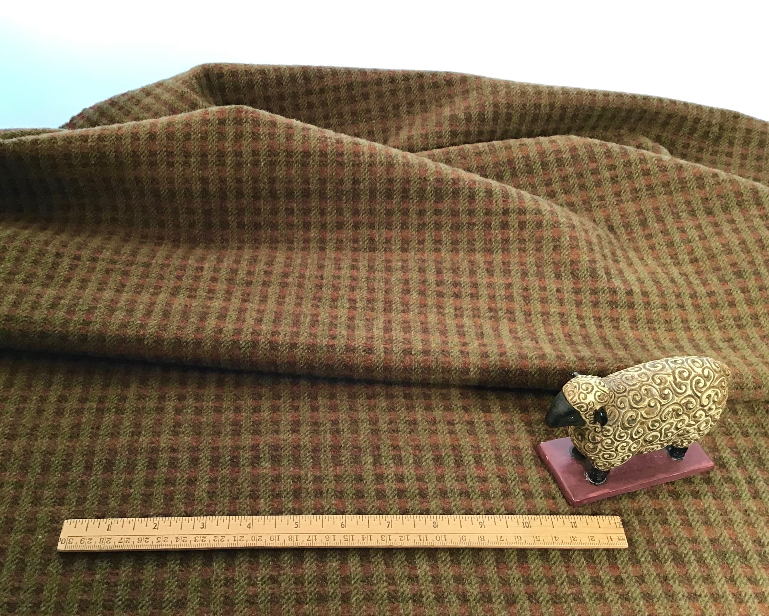 Joshua Tree, a mill dyed wool fabric for Rug Hooking and Appliqué, W591