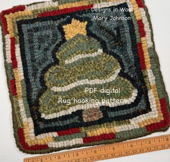 Christmas Pine Mat 8 x 8 , Hooked Rug Pattern by Mary Johnson (Digital Download)
