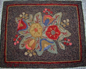 Rug Hooking PATTERN, Primitive Floral #3, 24" x 30", P120, Folk Art Floral, DIY Primitive Rug Hooking