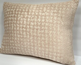12 x 16” White Pink Houndstooth Chenille Pillow Covers - Pale Pink - Cream - Off-white