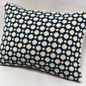 Schumacher Betwixt - 20” - Designer Pillow Cover - Navy - Ivory