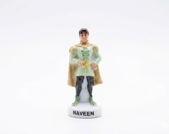 Książę Naveen Disney French Feve | Miniaturowa porcelanowa figurka Księżniczki i Żaby | Malutki ceramiczny wisiorek do ciasta Galette King