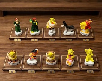 Rzadki zestaw Shrek French Fèves – zabytkowe miniatury porcelanowe, zawieszki do ciasta królewskiego