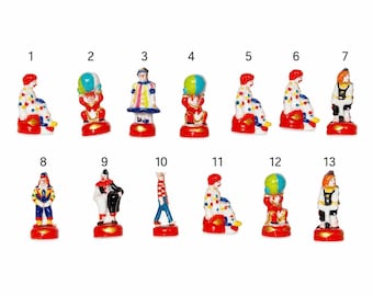Zabytkowy klaun cyrkowy French Feves | Miniaturowe porcelanowe klauni żonglerzy | Maleńka ceramiczna figurka cyrkowca | Ciasto Galette King na Objawienie