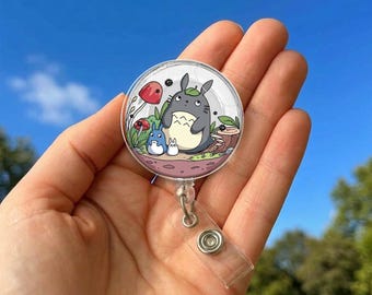 Porta-crachá retrátil Totoro - Espíritos da Floresta