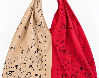 Knotted Bandana Hobo Bag: Two-Tone Paisley Tote (Red & Tan) 18 in. x 16 in.