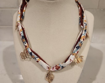 Silk Bandana Charm Necklace Honeycomb