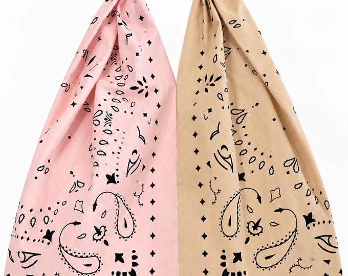 Knotted Bandana Hobo Bag: Two-Tone Paisley Tote (Lite Pink & Light Tan) 18 in. x 16 in.
