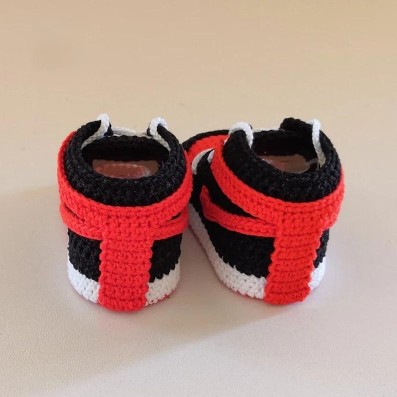 Crochet Pattern Baby Basketball Sneakers | High Top Booties (PDF ...