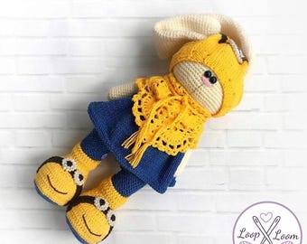 Crochet Yellow Helper Outfit Pattern: 32cm Rabbit Doll Clothes (PDF Pattern)