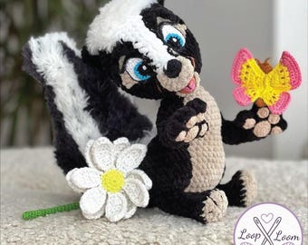 Skunk Crochet Pattern Amigurumi, Realistic Woodland Animal Plush Toy (PDF)