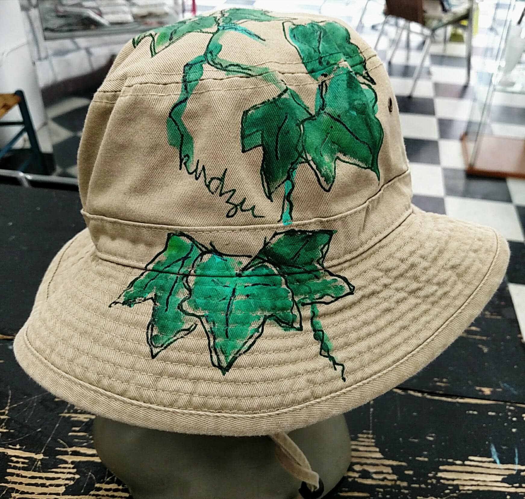 Kudzu Handpainted Bucket Hat - Etsy display picture 1
