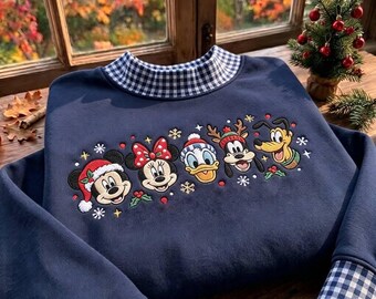 Mickey Minnie Donald Goofy Pluto Kerst Geborduurd Gingham Sweatshirt, Disney Feestdagen Coltrui, Magische Kerstreis Shirt