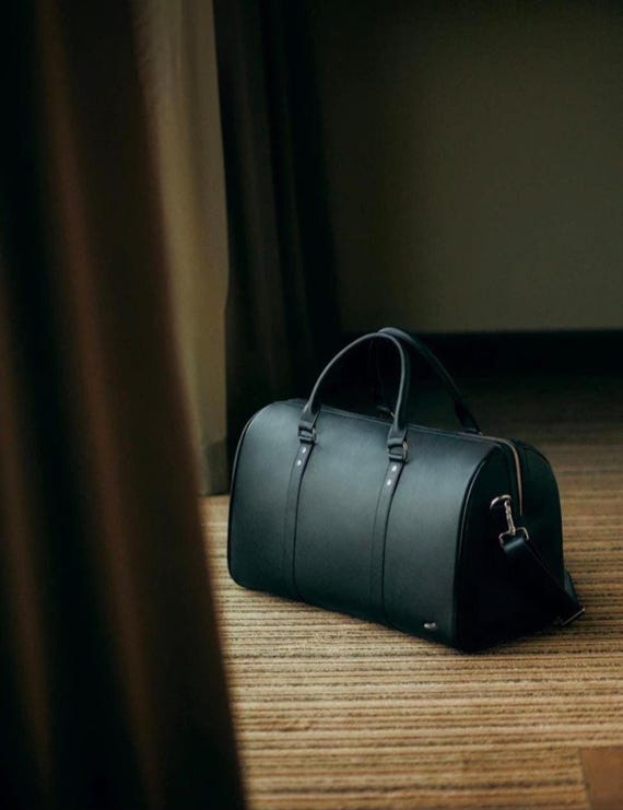 Luxury Leather Duffle Bag: YKK Excella, IATA Carry-On