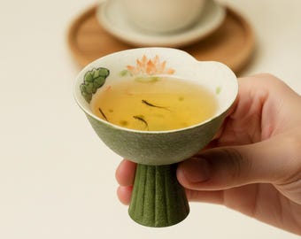 Taza de té Zen de cerámica hecha a mano, pez koi de loto verde, cuenco de kung fu pintado a mano, regalo de inauguración de casa en caja de regalo