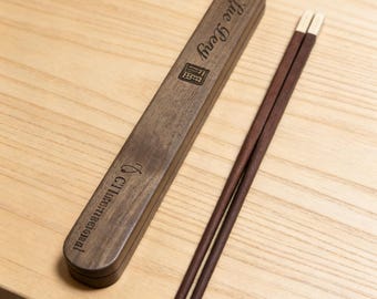 Palillos de madera personalizados, nombre y diseño grabados, regalo de recuerdo