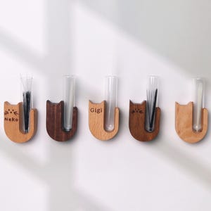 Custom wooden cat-shaped pet hair storage bottle Personalized cat whisker souvenir Unique cat whisker magnetic holder Gift for cat owners