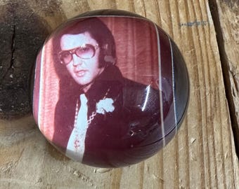 Vintage Small Elvis Presley PolyQuartz Paperweight Dome Photo Collectible Canada